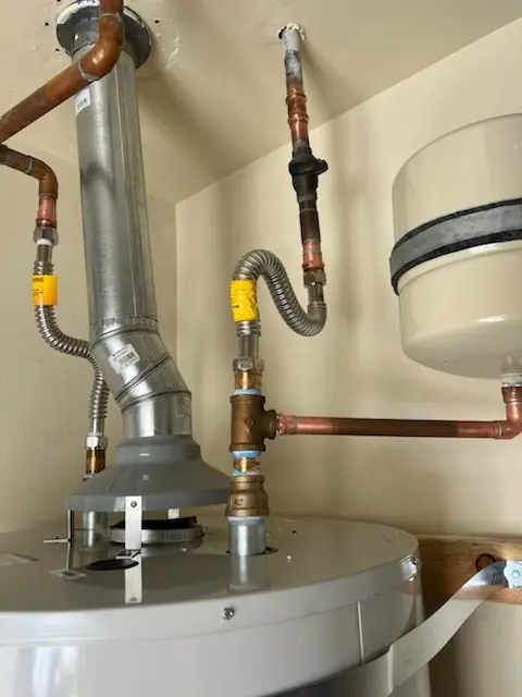Water heater installation and plumbing repair in Reightown